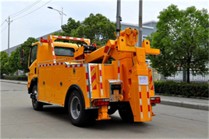 衢江区高速路拖车费